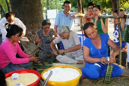 Sôi động thị trường bánh chưng, bánh tét  - 3