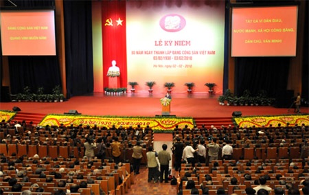 Thành công từ sự đoàn kết trong Đảng, trong dân - 1 Thành công từ sự đoàn kết trong Đảng, trong dân - 1