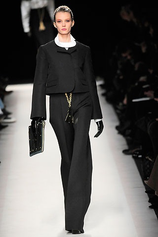 BST đông 2010 của Yves Saint Laurent - 4 BST đông 2010 của Yves Saint Laurent - 4