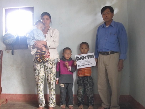 Hạnh phúc trước thềm xuân đến gia đình có 3 con bệnh nặng - 1 Hạnh phúc trước thềm xuân đến gia đình có 3 con bệnh nặng - 1