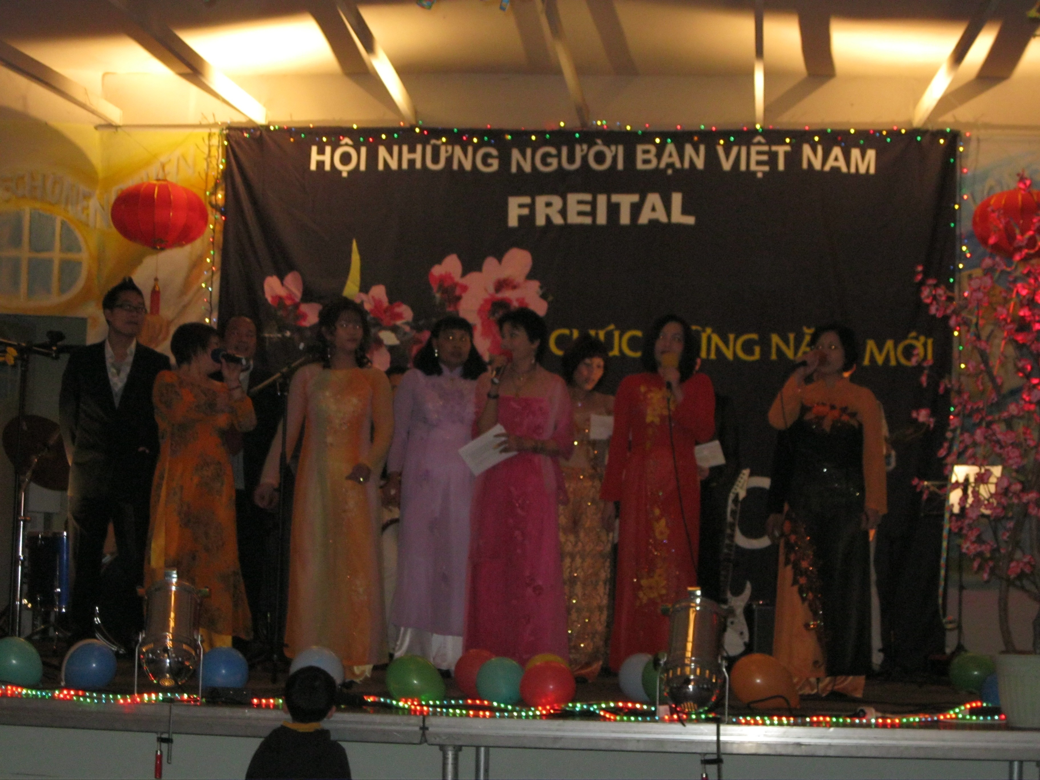 Chút ấm lòng từ cái Tết xa quê đầu tiên trên đất Đức - 12