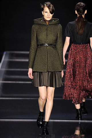 BST đông 2010 của Cacharel  - 11