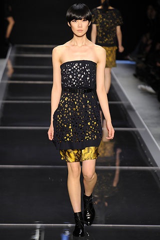 BST đông 2010 của Cacharel  - 23