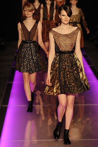 BST đông 2010 của Cacharel  - 27