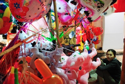 Xa quê mưu sinh không Tết - 1 Xa quê mưu sinh không Tết - 1