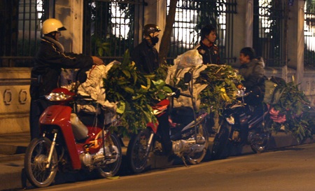 Hồi hộp chờ đón phút giao thừa - 7 Hồi hộp chờ đón phút giao thừa - 7