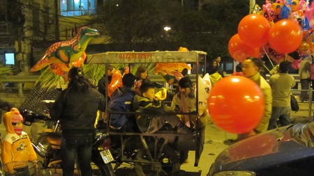 Chùm ảnh: Hà Nội đón giao thừa - 3