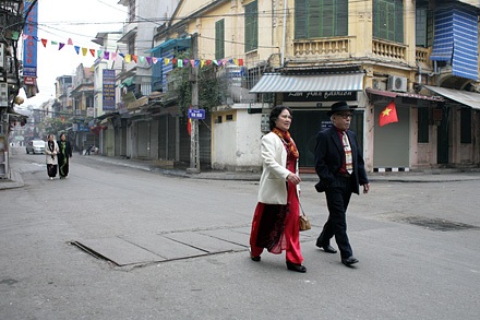 Chuyện lạ ngày thường, chuyện thường ngày Tết - 4 Chuyện lạ ngày thường, chuyện thường ngày Tết - 4