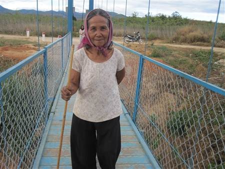 “Làng Dân trí” hạnh phúc qua cầu Khuyến học & Dân trí đi chơi Tết - 6