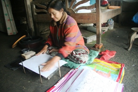 Xem trò chơi dân gian Tết xưa trên giấy dó - 4