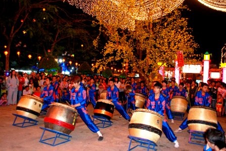 Đón giao thừa tại ngôi chùa lớn nhất - 10