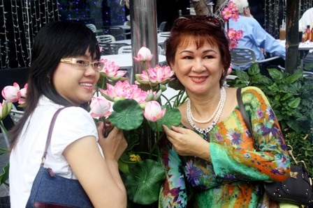 TPHCM: Nô nức trẩy hội đầu năm mới - 13 TPHCM: Nô nức trẩy hội đầu năm mới - 13