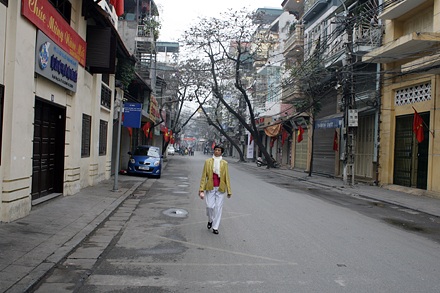 Chuyện lạ ngày thường, chuyện thường ngày Tết - 10 Chuyện lạ ngày thường, chuyện thường ngày Tết - 10