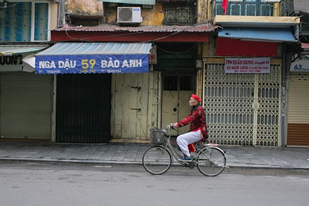 Chuyện lạ ngày thường, chuyện thường ngày Tết - 9 Chuyện lạ ngày thường, chuyện thường ngày Tết - 9