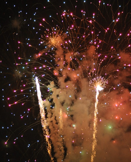 Mãn nhãn với pháo hoa đêm giao thừa - 5
