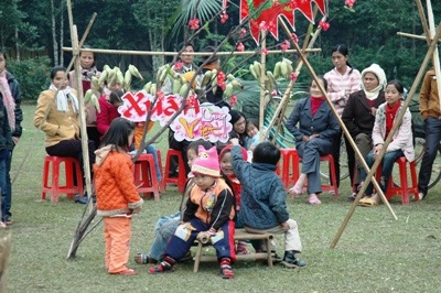 Không khí đón Tết tại Hương Khê - Hà Tĩnh sau hai cơn lũ đi qua - 11