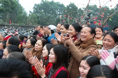 Không khí đón Tết tại Hương Khê - Hà Tĩnh sau hai cơn lũ đi qua - 1