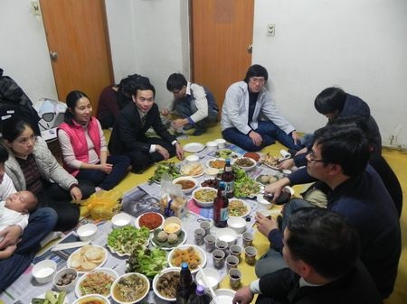 Sinh viên Việt Nam tại Hàn Quốc đón Tết Tân Mão - 6 Sinh viên Việt Nam tại Hàn Quốc đón Tết Tân Mão - 6