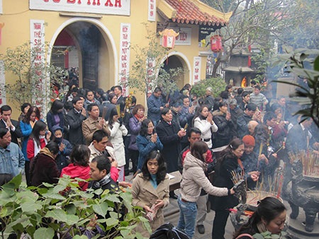 Một thói quen đầu Xuân của người Hà Nội - 1 Một thói quen đầu Xuân của người Hà Nội - 1