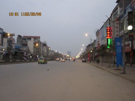 Điện đường sao để phí thế - 4