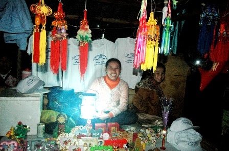 Đặc sắc phiên chợ khuya cầu may đầu năm - 9