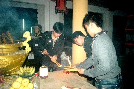 Đặc sắc phiên chợ khuya cầu may đầu năm - 16