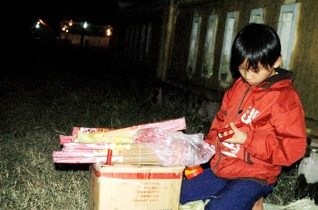 Đặc sắc phiên chợ khuya cầu may đầu năm - 7