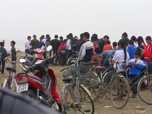 Cờ bạc công khai mừng năm mới - 3