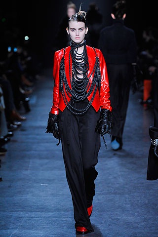 BST đông 2010 của Ann Demeulemeester - 16