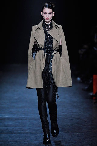 BST đông 2010 của Ann Demeulemeester - 4