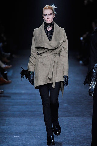 BST đông 2010 của Ann Demeulemeester - 7