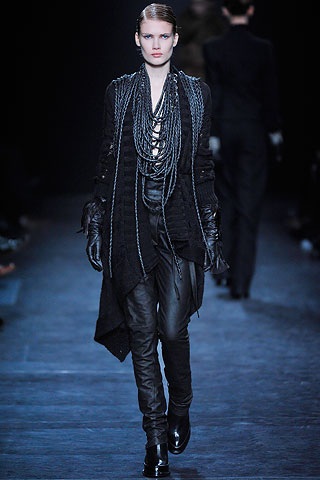 BST đông 2010 của Ann Demeulemeester - 10