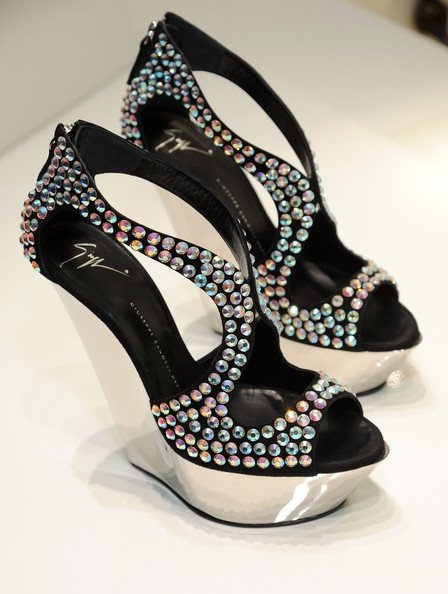 Tưng bừng tiệc khai trương cửa hiệu Giuseppe Zanotti - 7