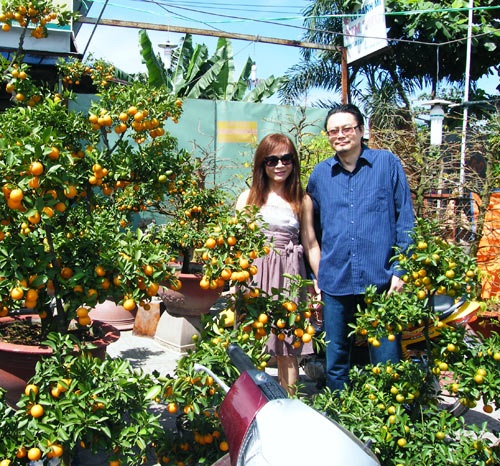 Vợ chồng người đẹp chuyển giới rộn ràng đón xuân - 3 Vợ chồng người đẹp chuyển giới rộn ràng đón xuân - 3