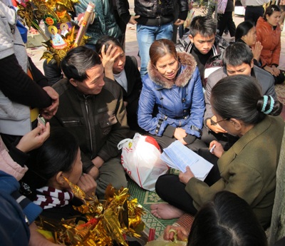 Náo nức đi lễ chùa cầu may đầu năm mới - 4