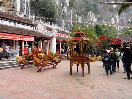 Về miền Tây xứ Thanh đi lễ hội chùa Chặng  - 2