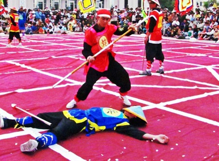 Xem những pha võ thuật độc đáo từ cờ người - 20