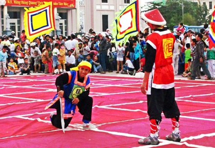 Xem những pha võ thuật độc đáo từ cờ người - 21