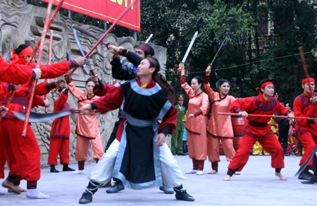 Xem “vua Quang Trung” đánh thắng giặc Thanh tại gò Đống Đa - 6