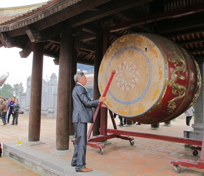 Xem “vua Quang Trung” đánh thắng giặc Thanh tại gò Đống Đa - 15 Xem “vua Quang Trung” đánh thắng giặc Thanh tại gò Đống Đa - 15