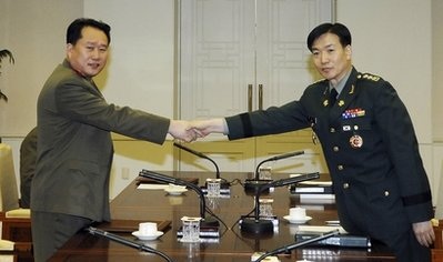 Đối thoại liên Triều lần đầu tiên sau vụ pháo kích - 1 Đối thoại liên Triều lần đầu tiên sau vụ pháo kích - 1