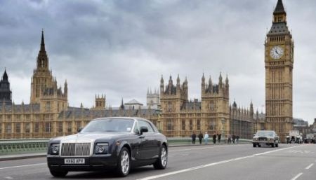 100 chiếc Rolls-Royce diễu hành trên phố - 13 100 chiếc Rolls-Royce diễu hành trên phố - 13