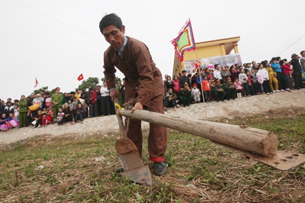 Đầu năm theo vua đi cày - 7