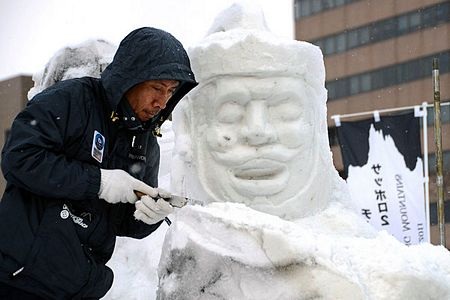 Khai trương mùa lễ hội băng độc đáo tại Nhật - 3