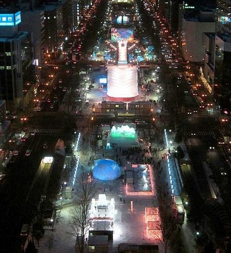 Khai trương mùa lễ hội băng độc đáo tại Nhật - 8