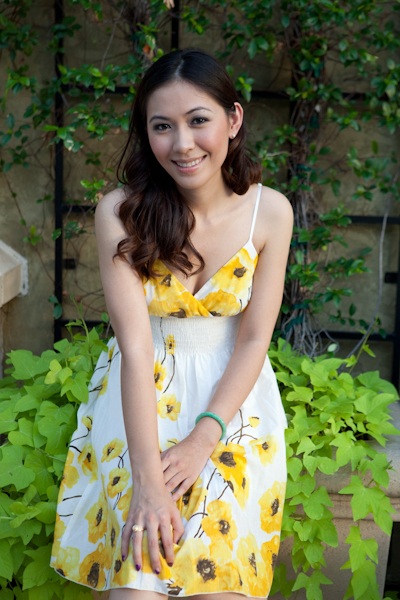 Hoa hậu Bình Phương: Năm sau vợ chồng sẽ đoàn tụ - 1 Hoa hậu Bình Phương: Năm sau vợ chồng sẽ đoàn tụ - 1