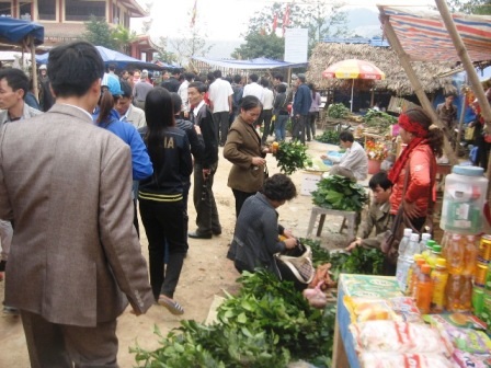 Tấp nập lễ hội đầu xuân - 5