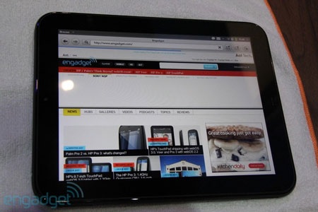 HP trình diễn máy tính bảng TouchPad 9,7 inch - 2 HP trình diễn máy tính bảng TouchPad 9,7 inch - 2