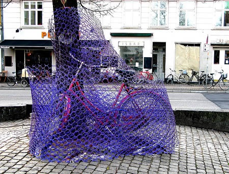 Những kiểu khóa xe hài hước - 7 Những kiểu khóa xe hài hước - 7