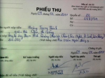 Những món quà nhân ái đầu năm  - 1